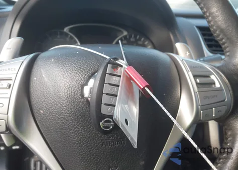 2017 Nissan Altima 3.5Sl/3.5 Sr z USA, uszkodzony, nr VIN 1N4BL3APXHC113208